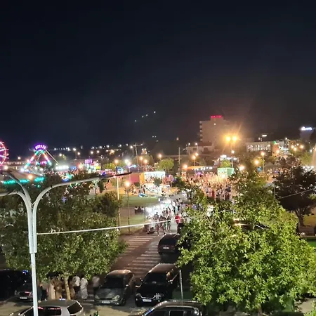 Modern By The Fishta Q5 23 Apartament