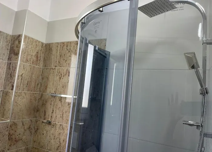 Apartman Modern By The Fishta Q5 23 *