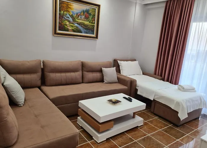 Modern By The Fishta Q5 23 Velipojë